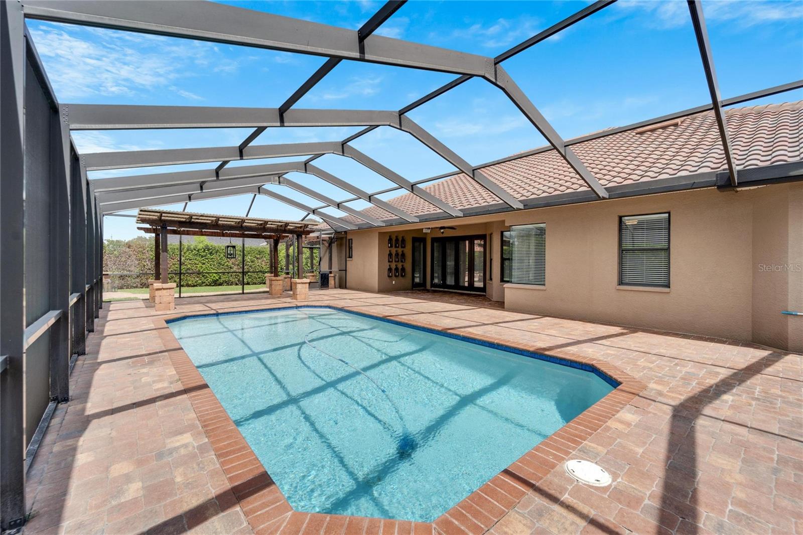 6738 EAGLE RIDGE BLVD