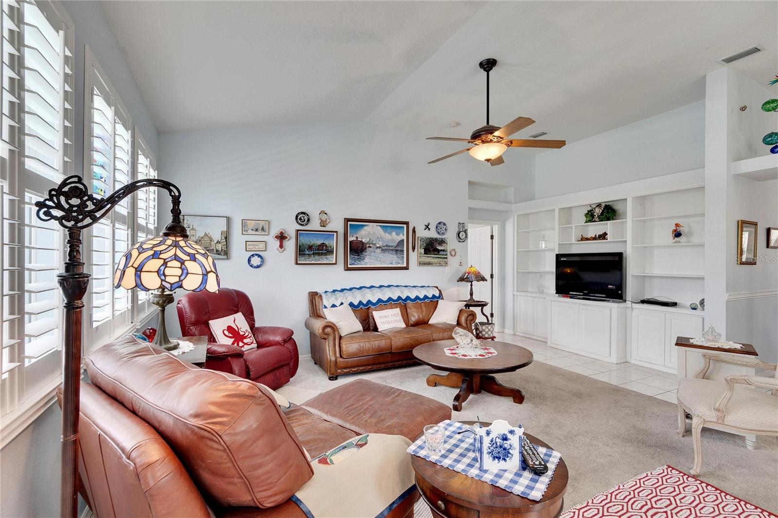 6979 LAKE EAGLEBROOKE DR