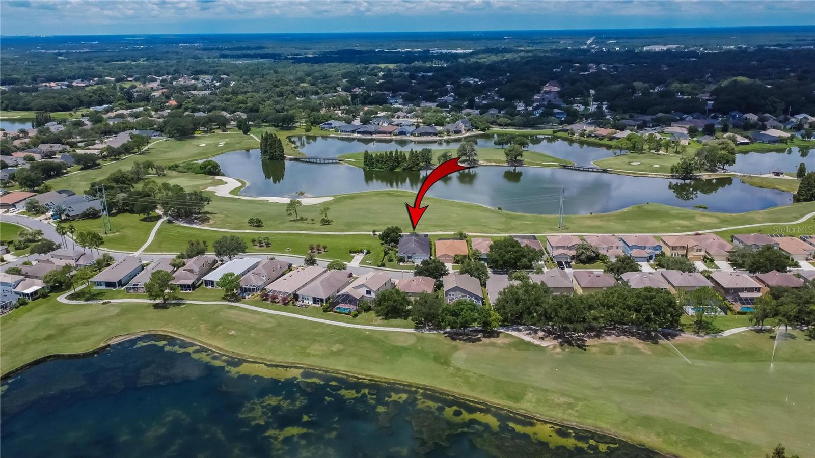 6979 LAKE EAGLEBROOKE DR