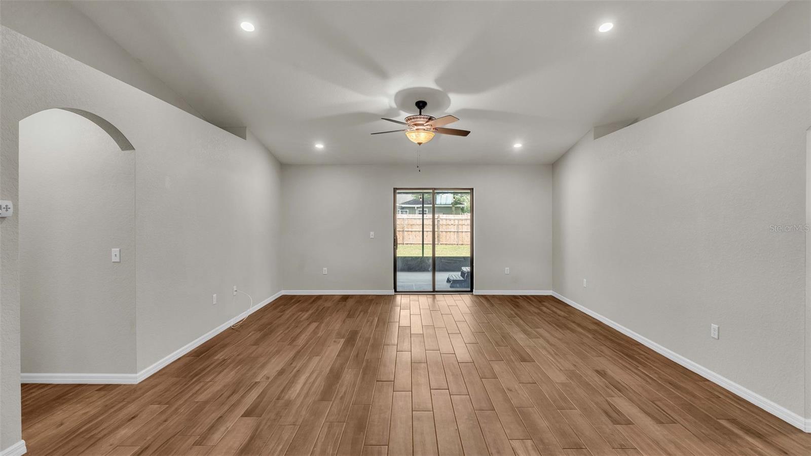 6969 HEATHERBROOK DR