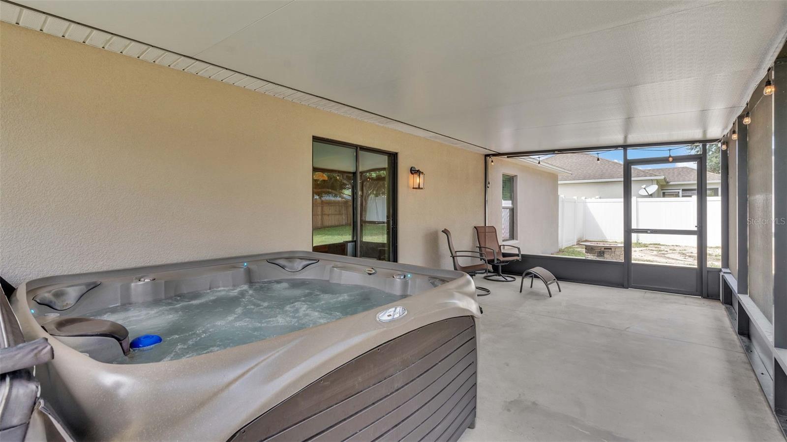 6969 HEATHERBROOK DR