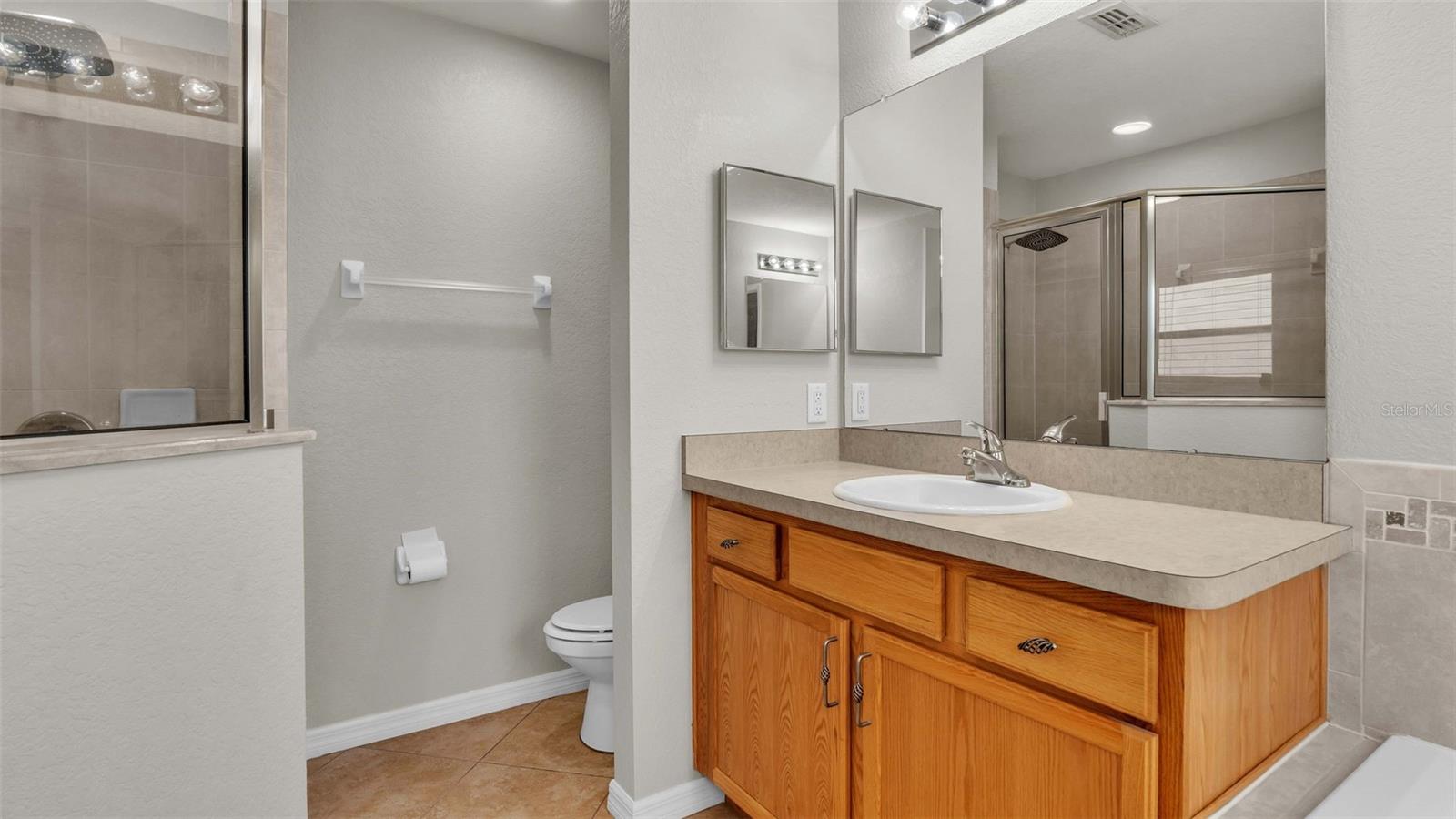 6969 HEATHERBROOK DR