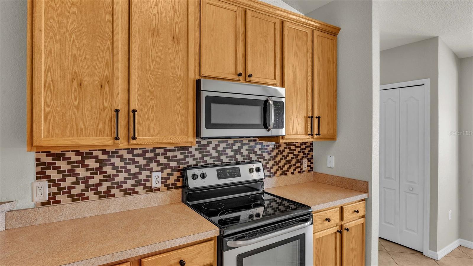 6969 HEATHERBROOK DR