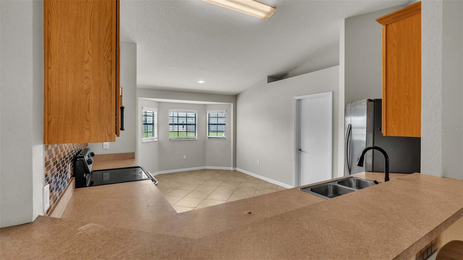 6969 HEATHERBROOK DR