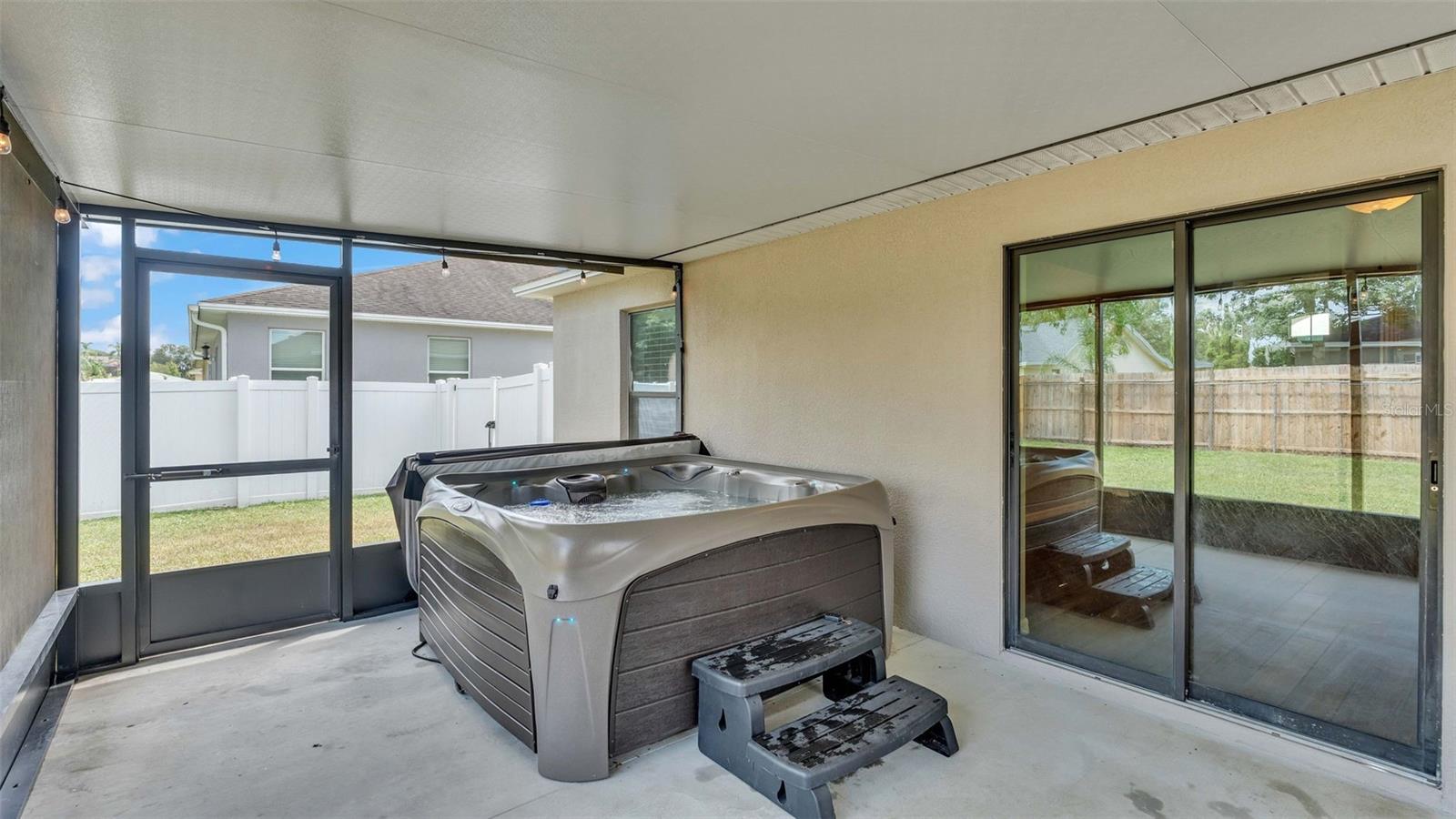 6969 HEATHERBROOK DR