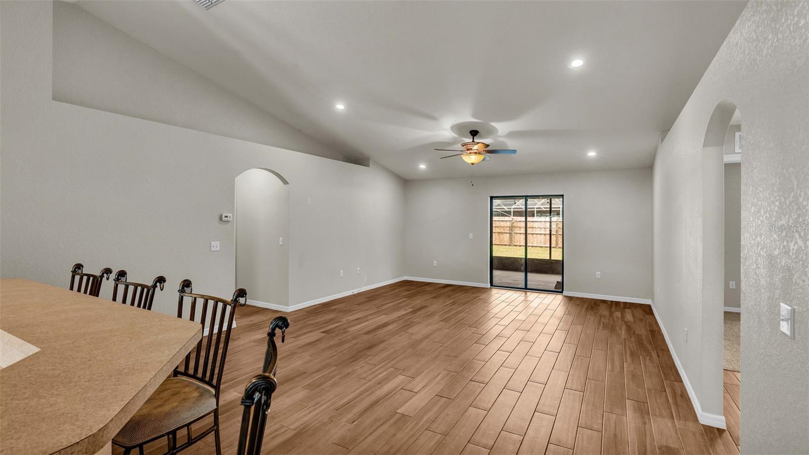 6969 HEATHERBROOK DR