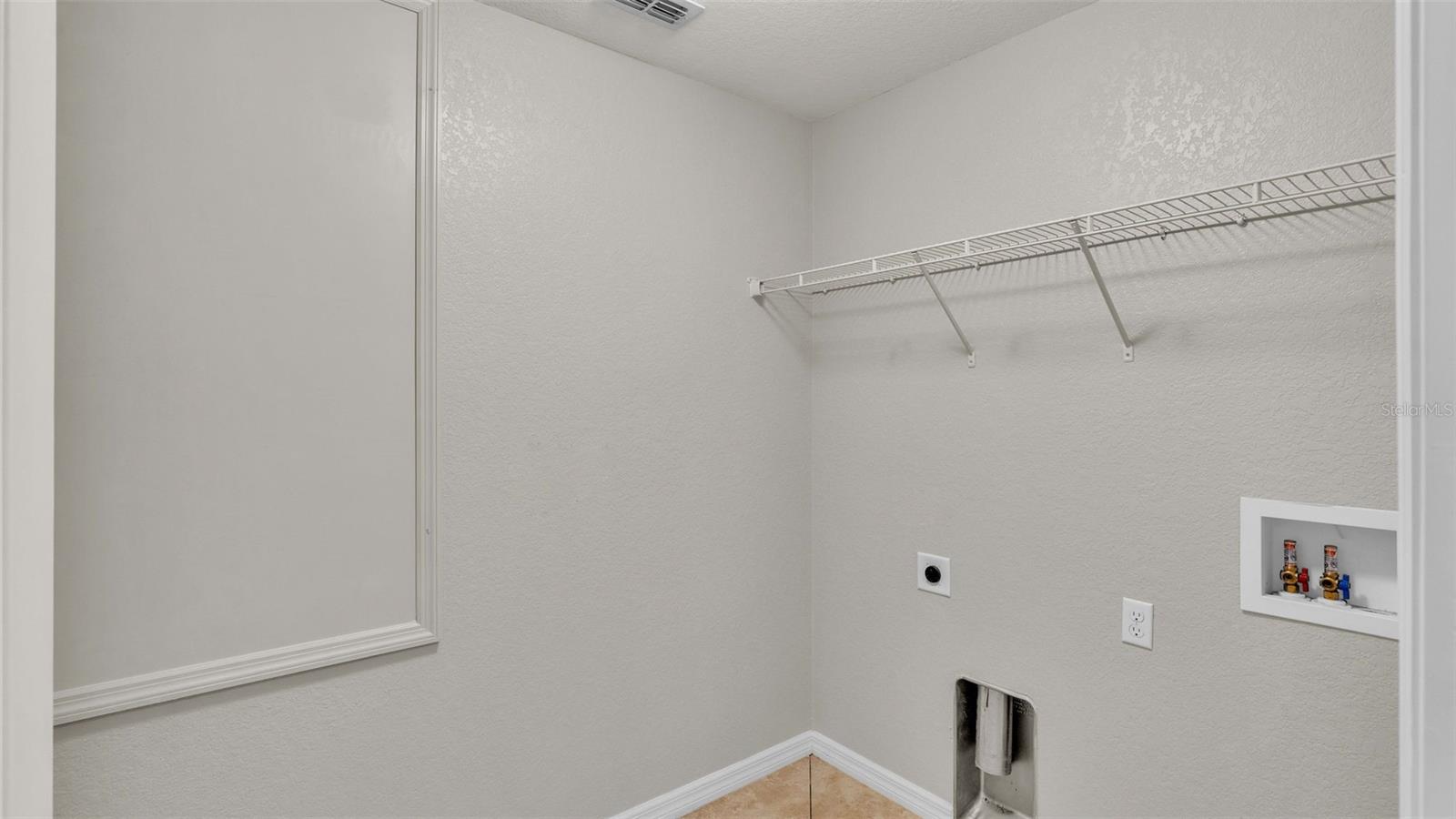 6969 HEATHERBROOK DR