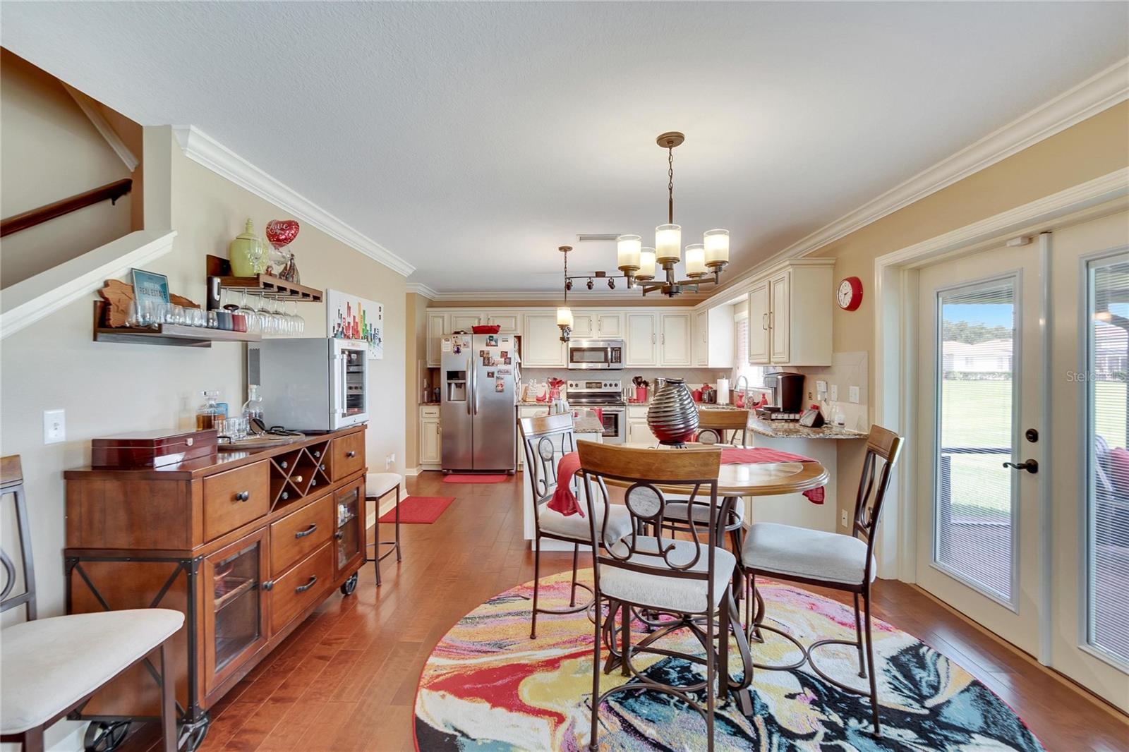 6847 LAKE EAGLEBROOKE DR