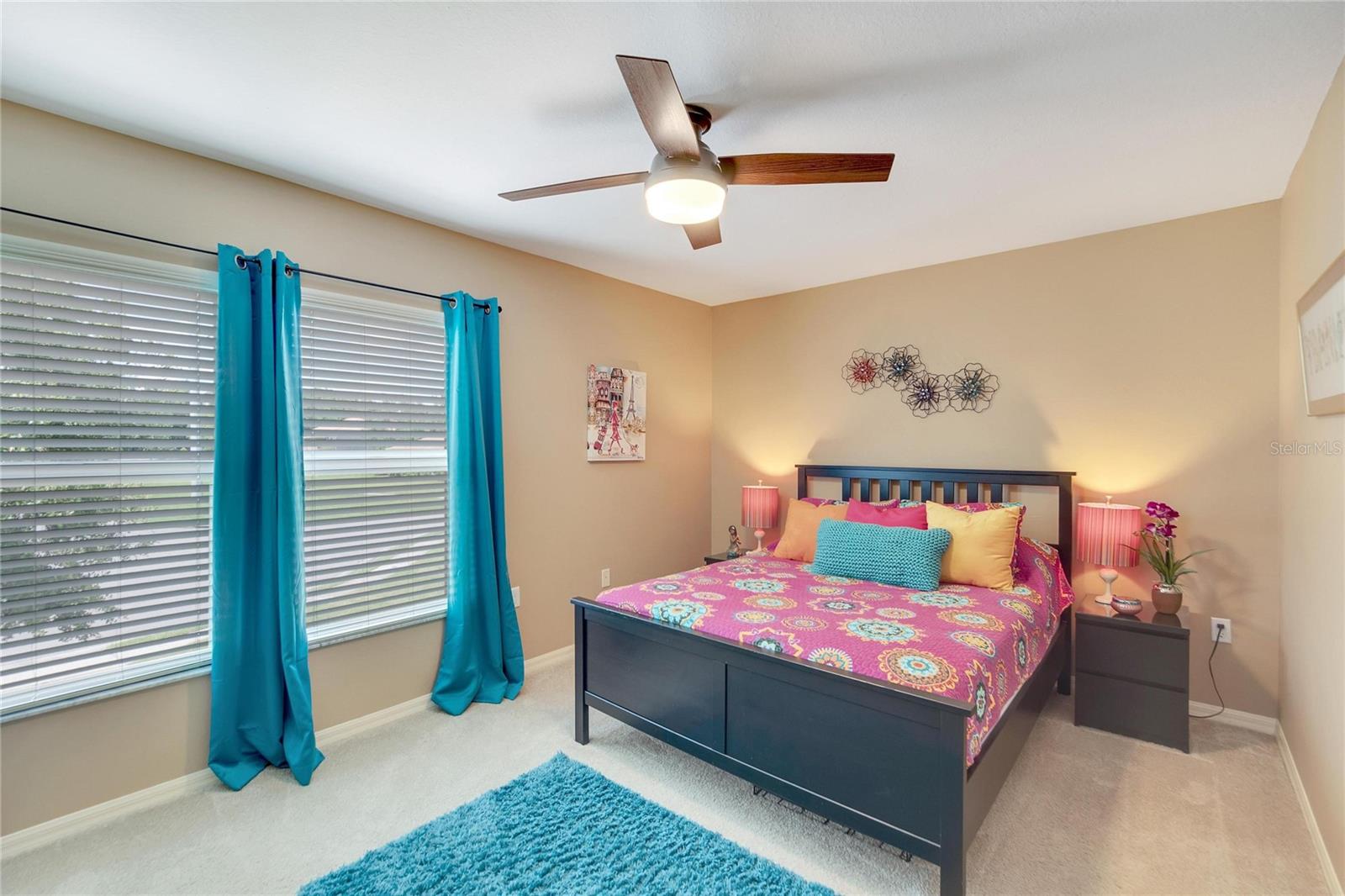 6847 LAKE EAGLEBROOKE DR