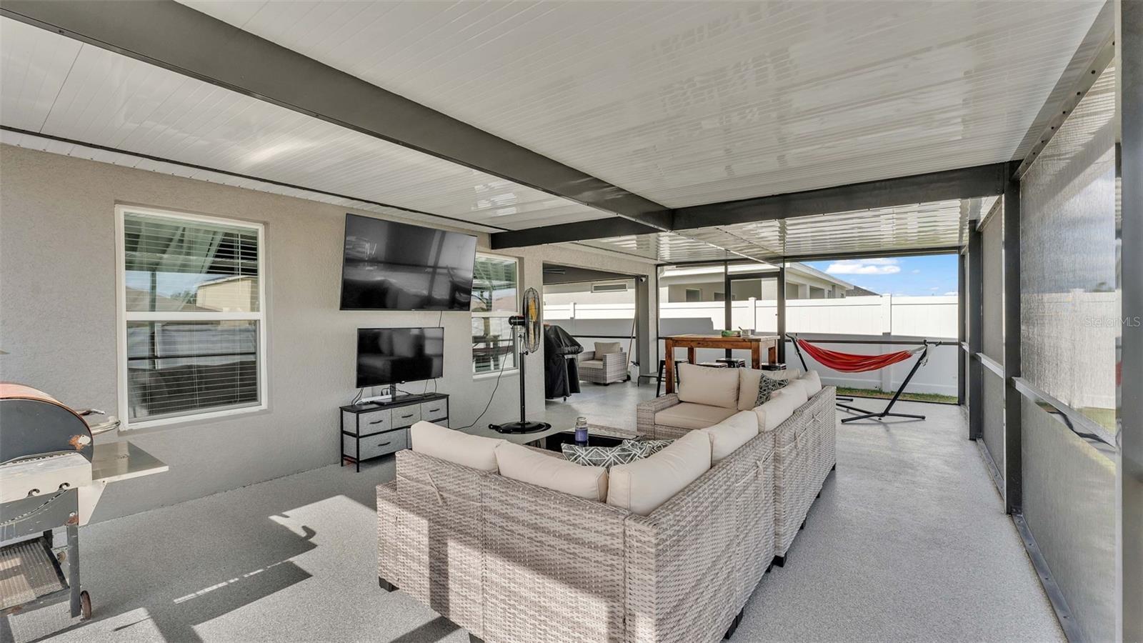 6936 PEBBLEBROOKE WAY