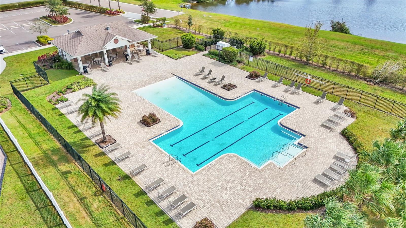 6936 PEBBLEBROOKE WAY