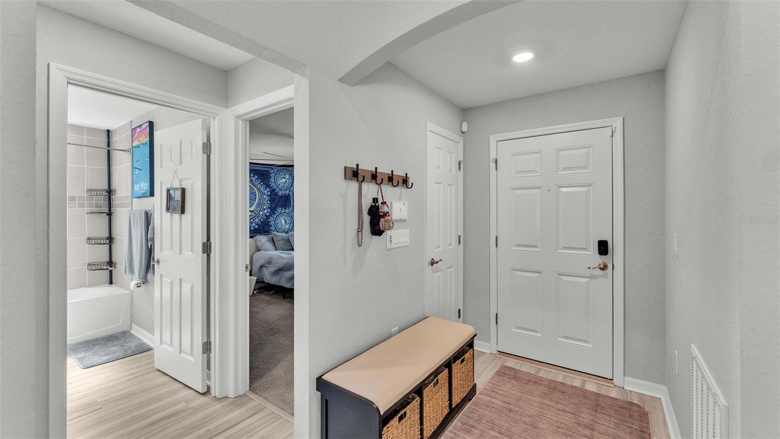 6936 PEBBLEBROOKE WAY