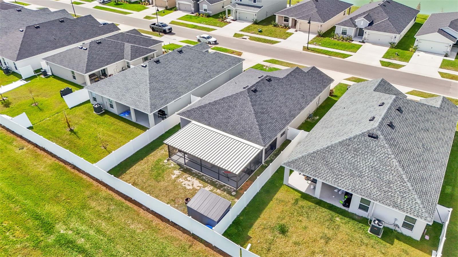 6936 PEBBLEBROOKE WAY