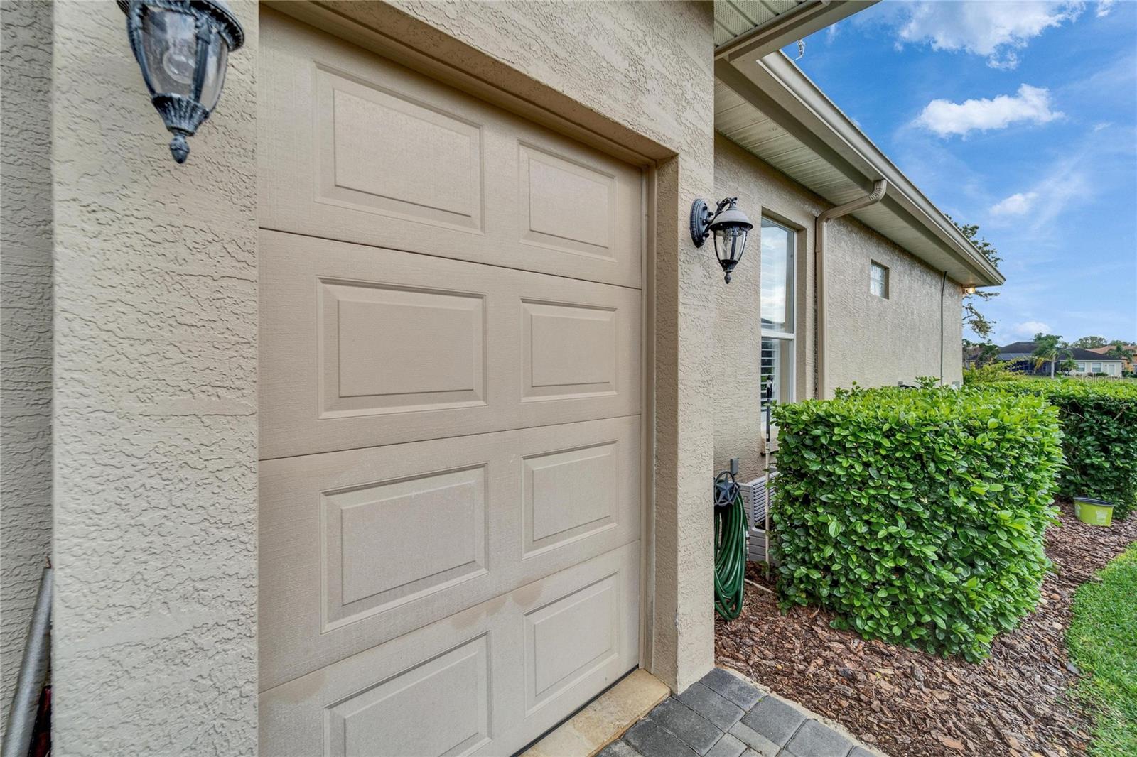 565 OSPREY LANDING DR