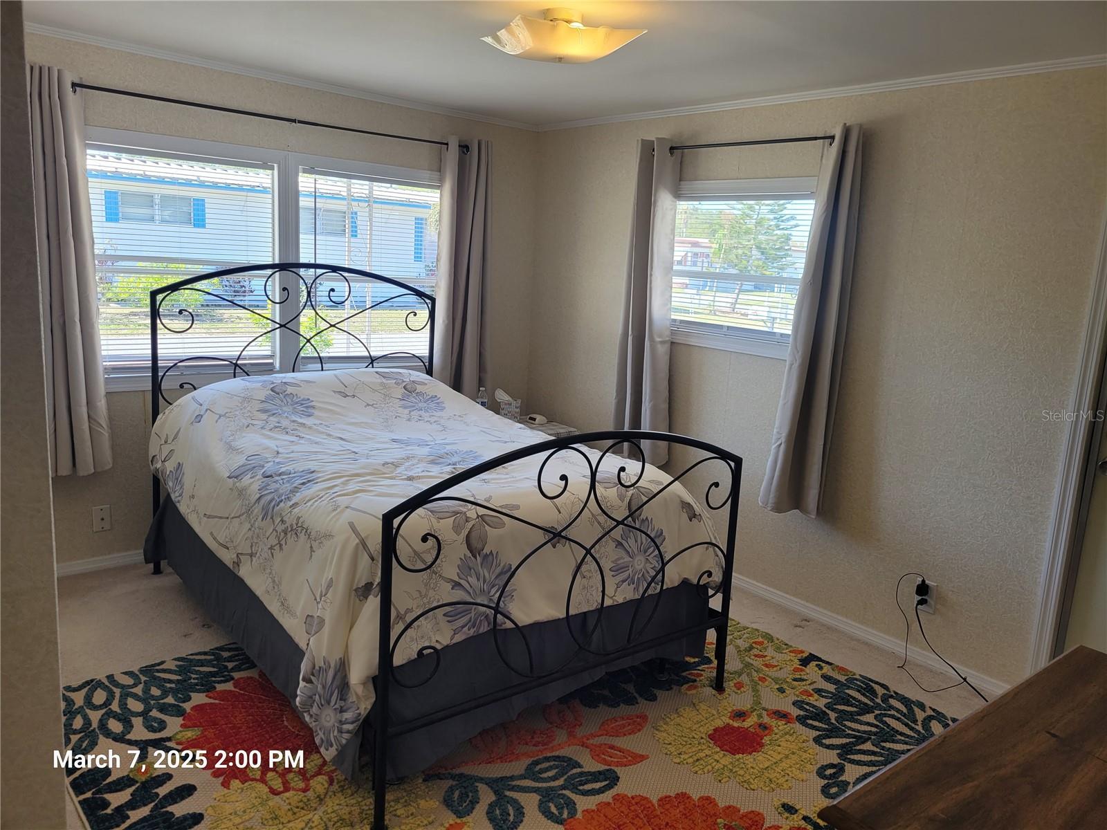 1810 BLUE LAKE DR