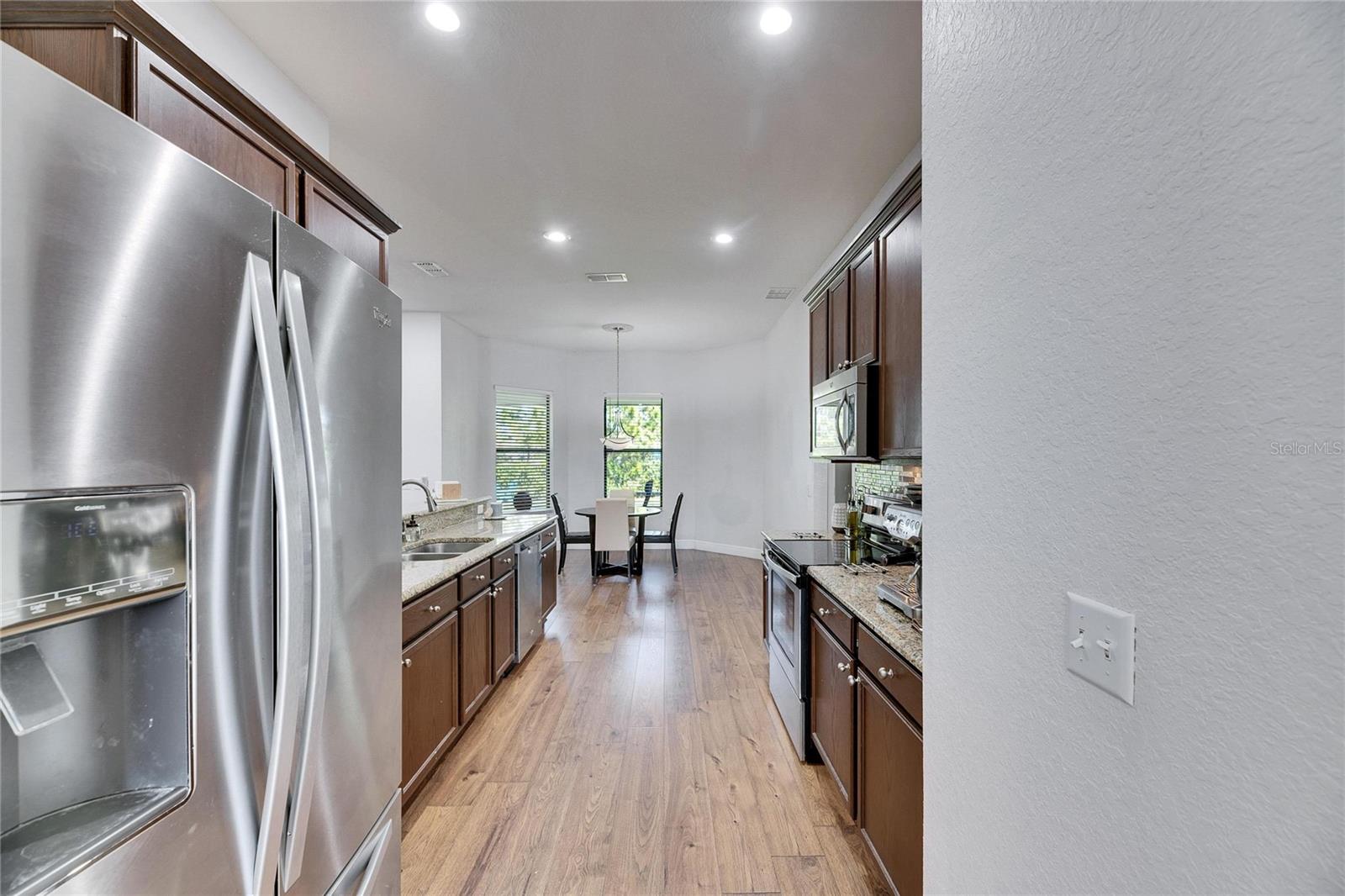 1232 EVERGREEN PARK CIR