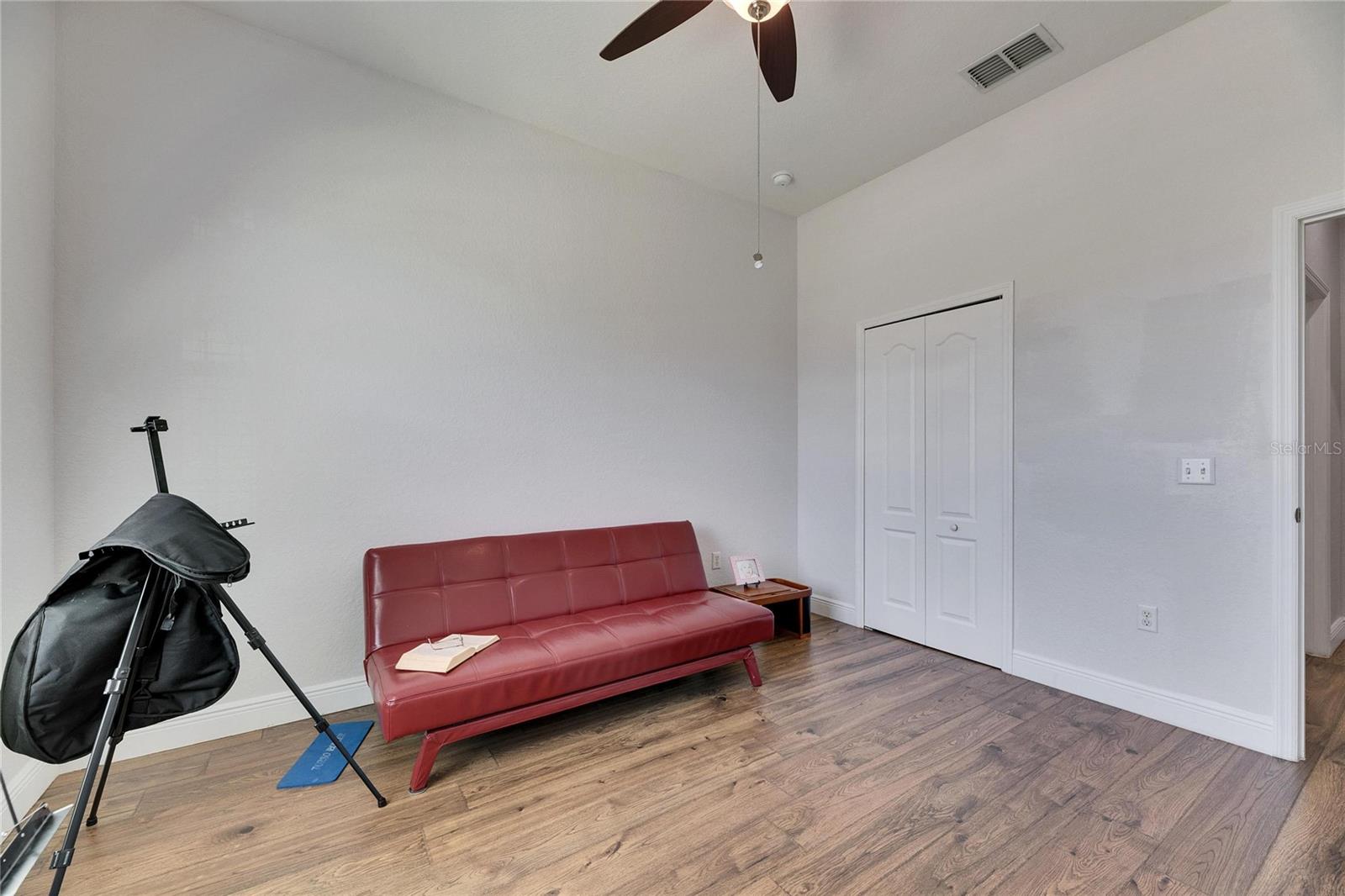 1232 EVERGREEN PARK CIR