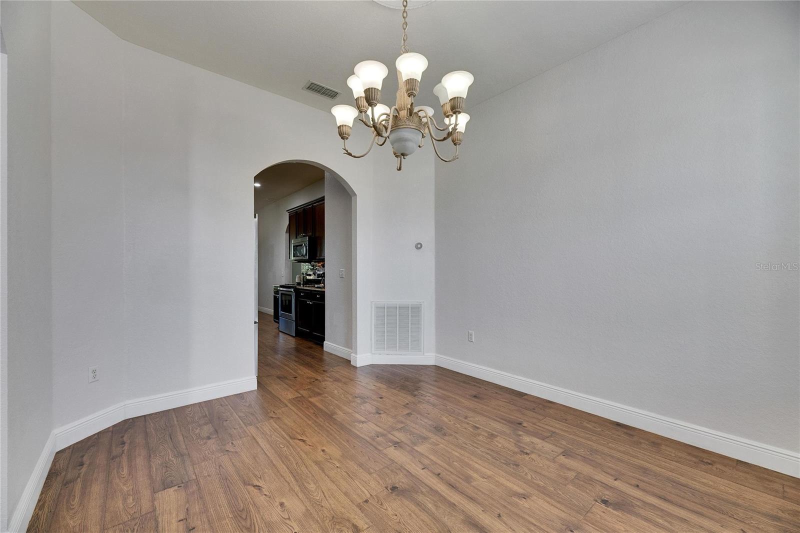 1232 EVERGREEN PARK CIR