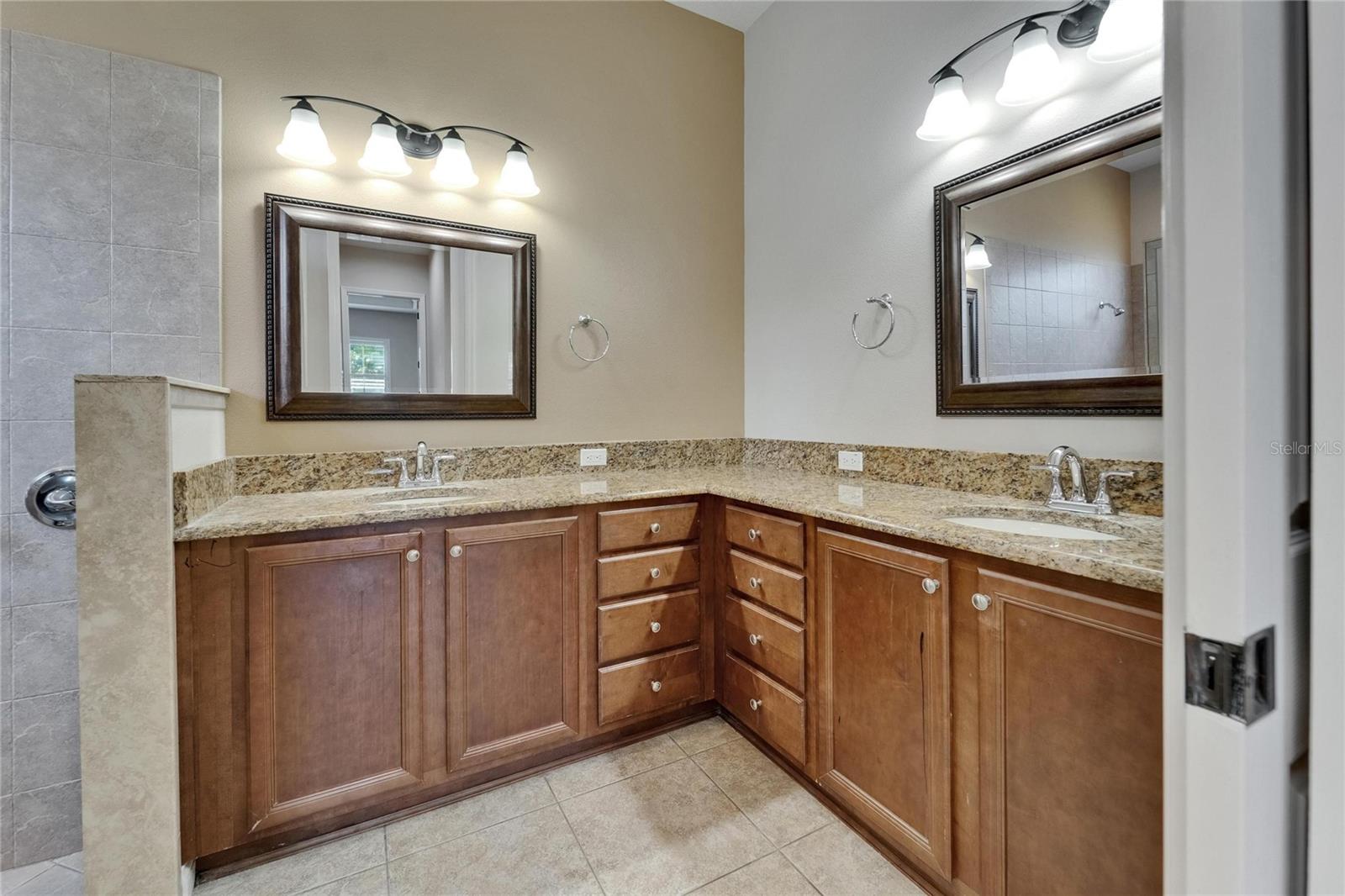 1295 OSPREY LANDING DR