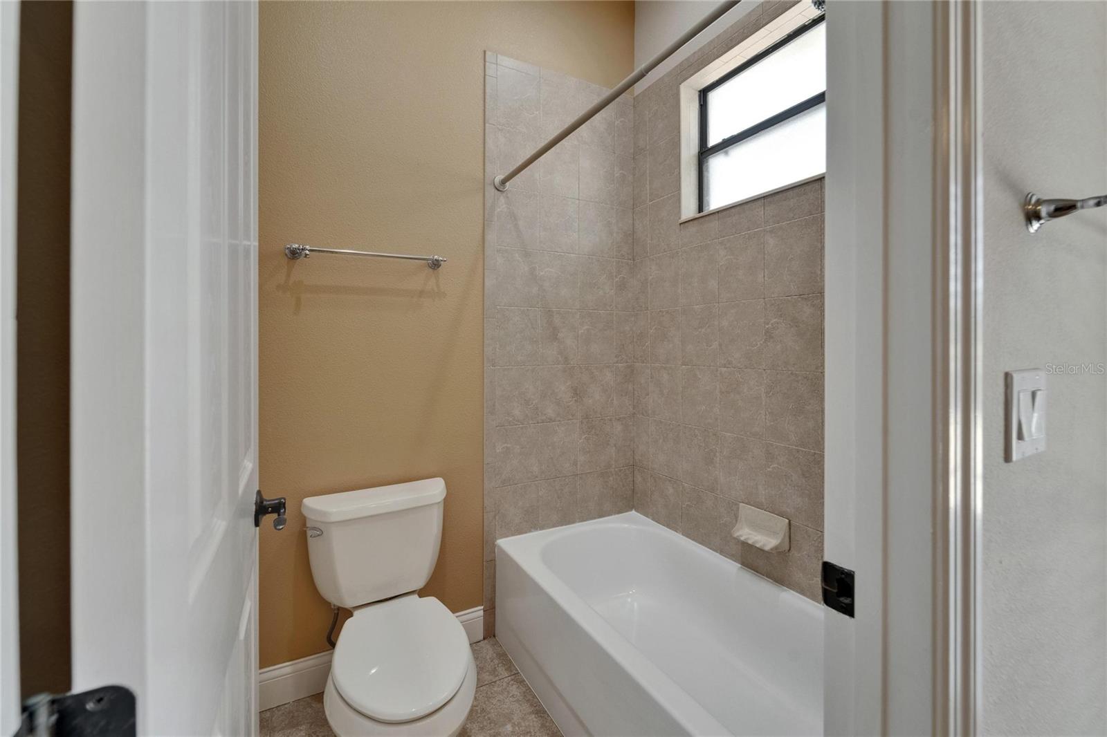 1295 OSPREY LANDING DR