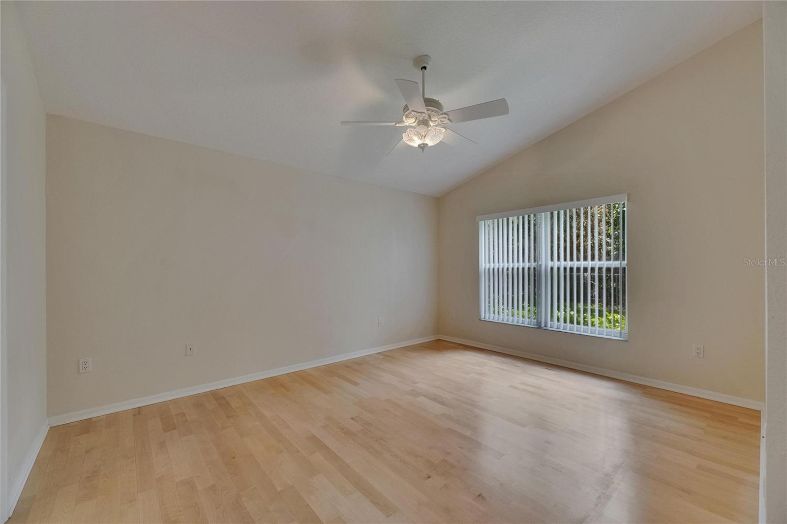 1003 CLEARPOINTE WAY