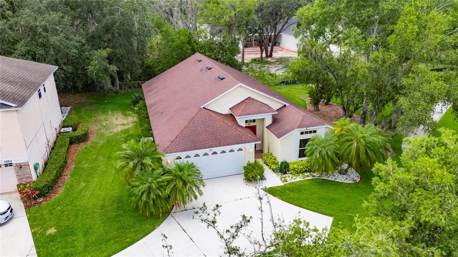 1003 CLEARPOINTE WAY