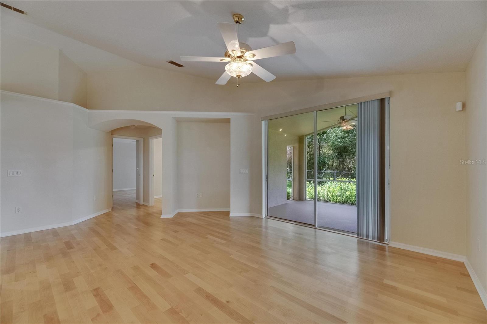 1003 CLEARPOINTE WAY