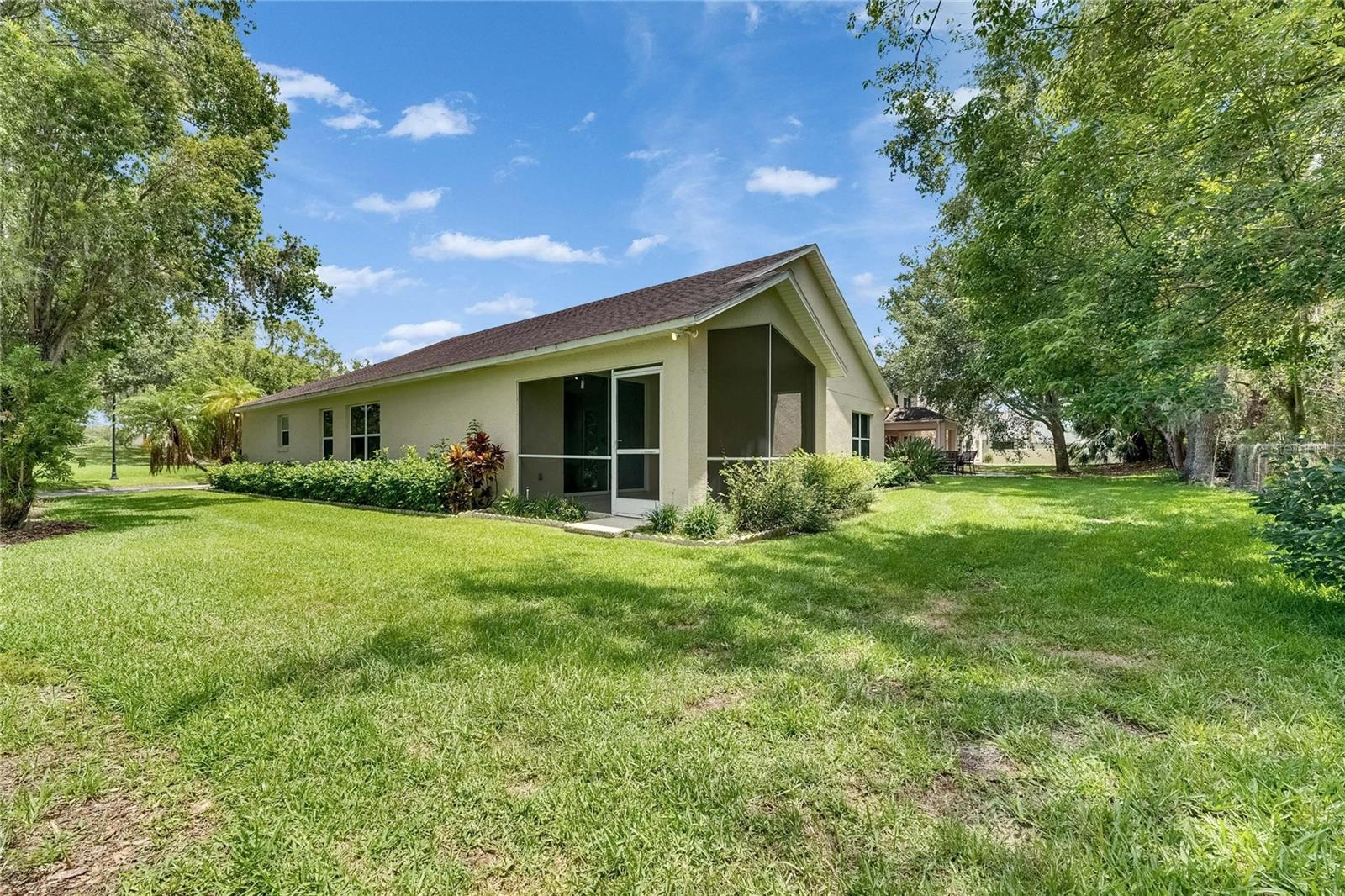 1003 CLEARPOINTE WAY