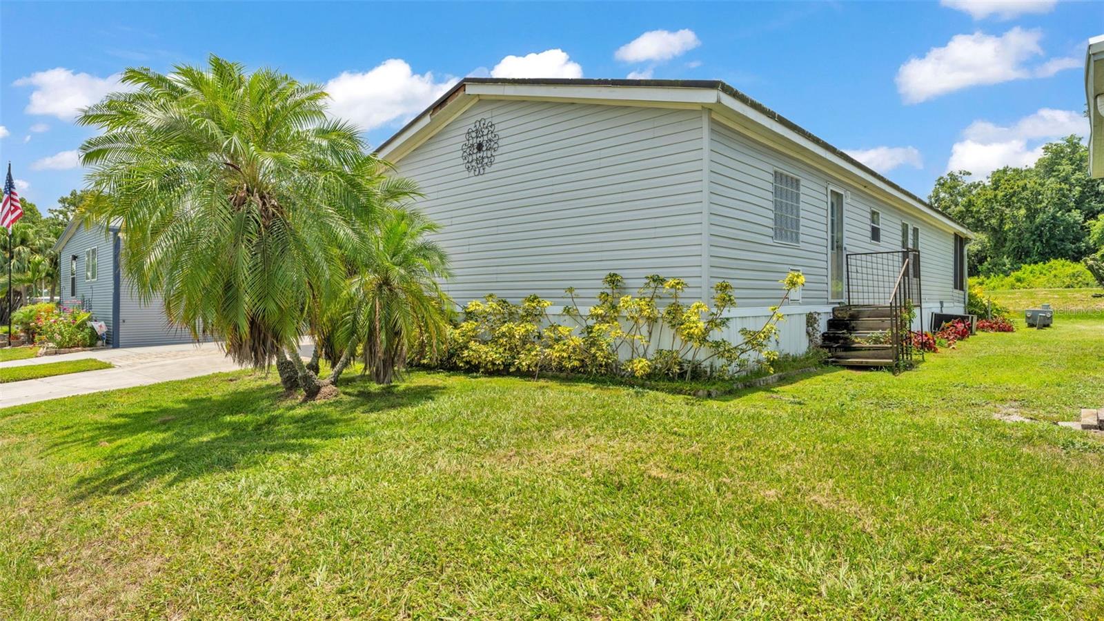 510 CASSANDRA LN