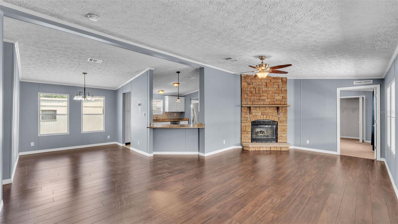 510 CASSANDRA LN