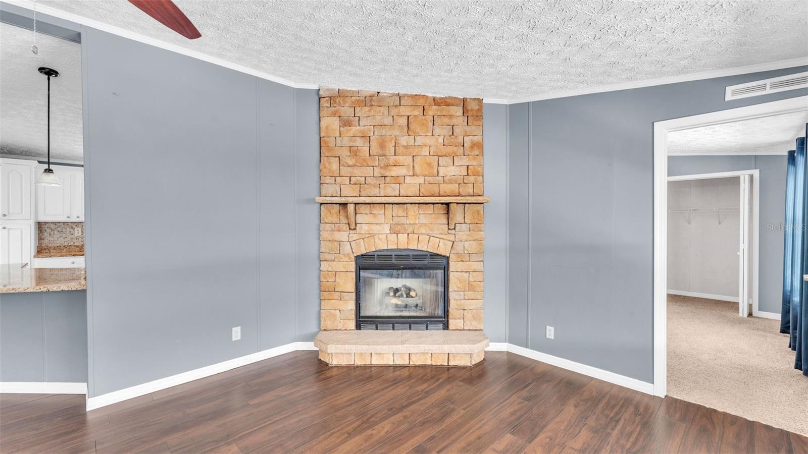 510 CASSANDRA LN