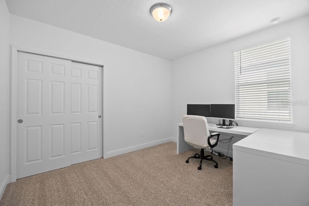 176 LINKS TERRACE BLVD