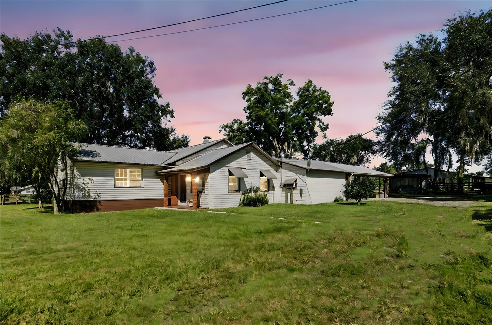 3229 W BELLA VISTA ST