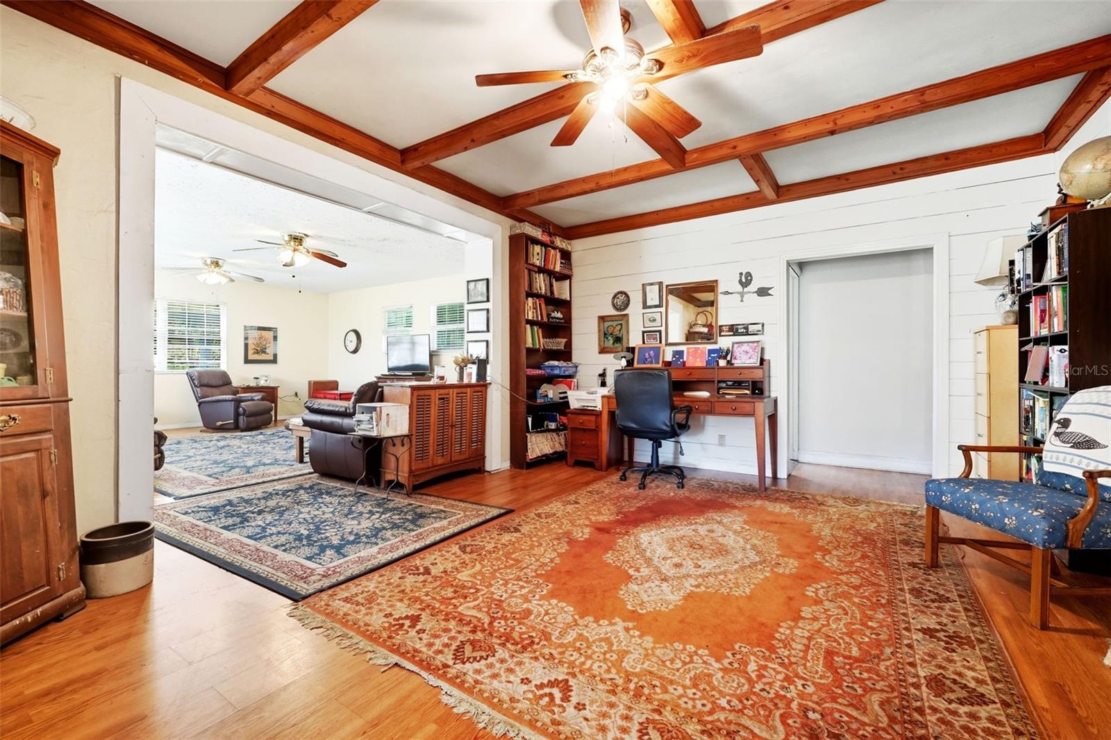 3229 W BELLA VISTA ST