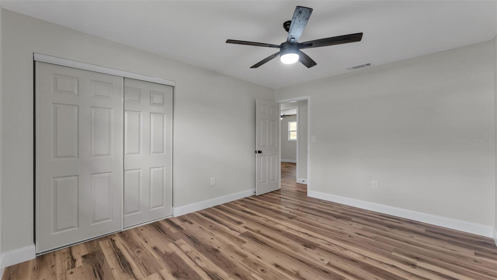 5322 FORESTBROOK DR E