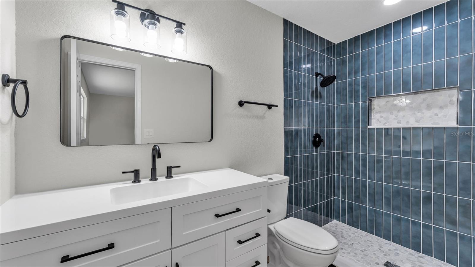 5322 FORESTBROOK DR E