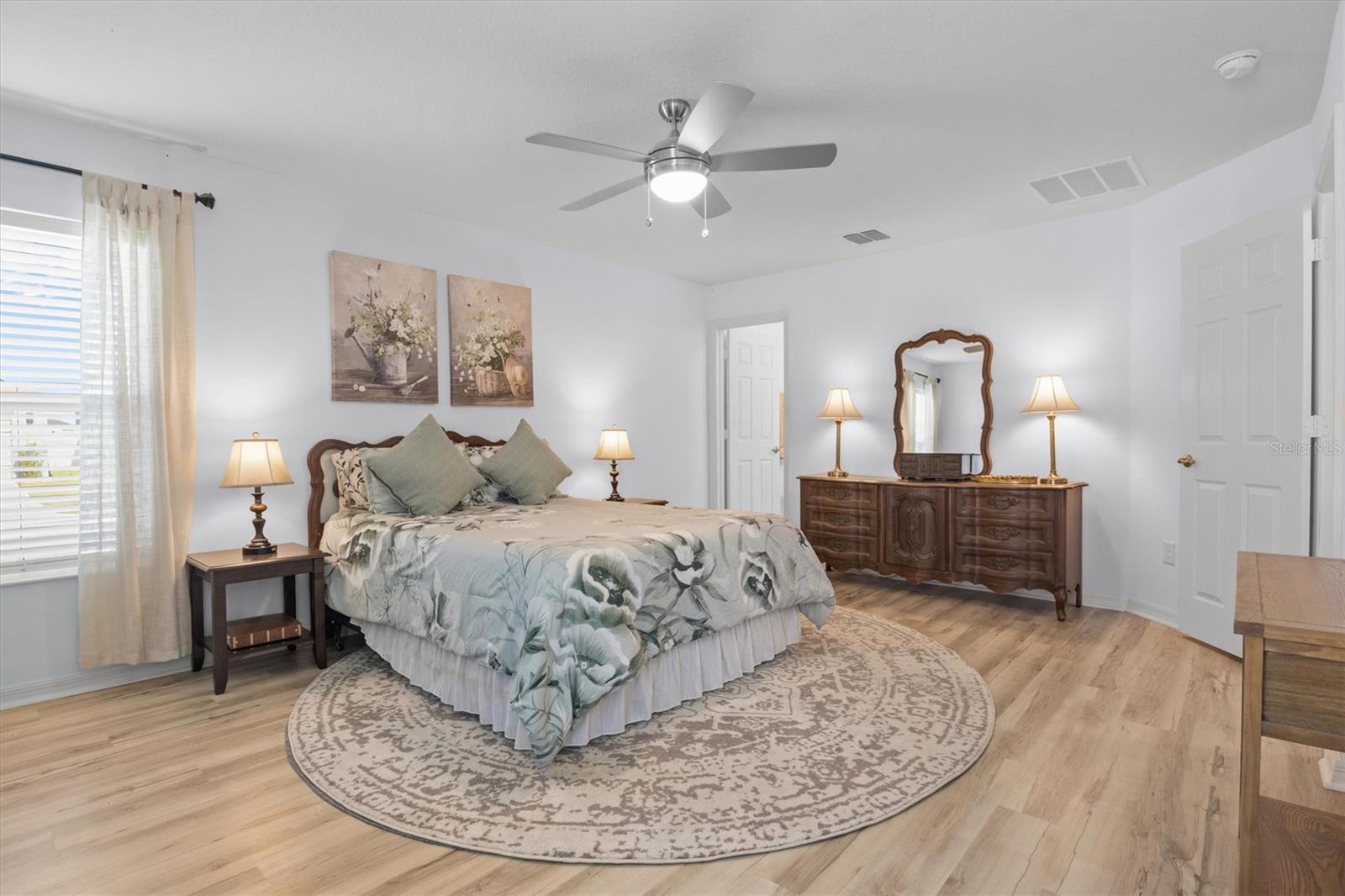 1591 MATTIE POINTE PL