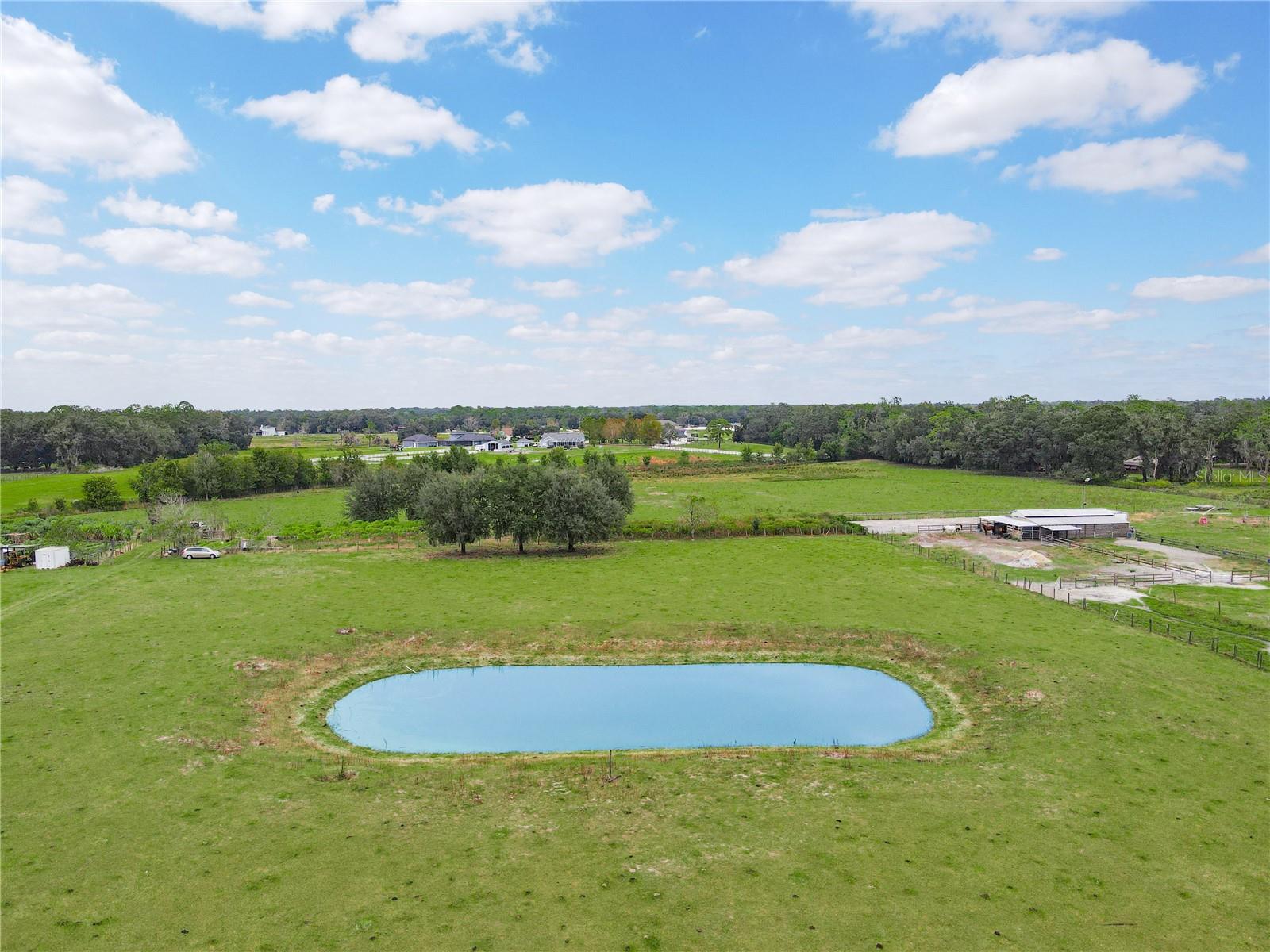 4025 W BELLA VISTA ST