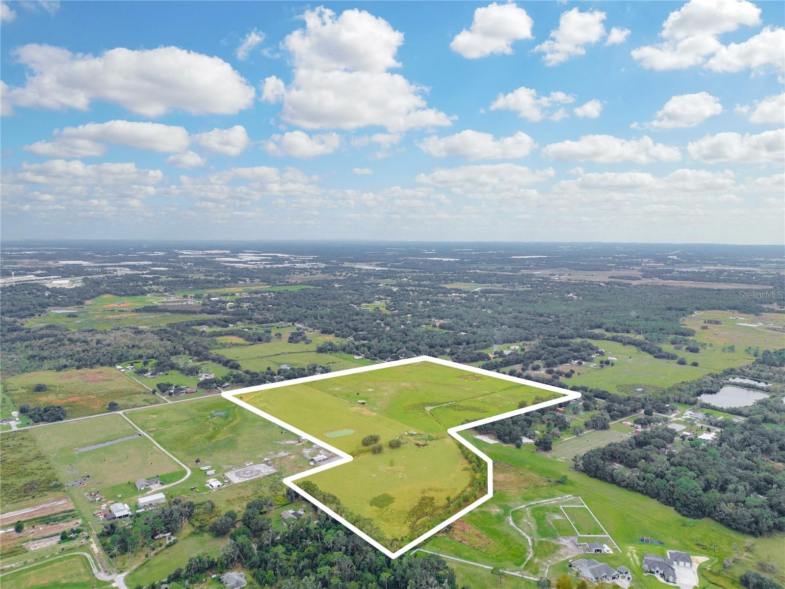 4025 W BELLA VISTA ST