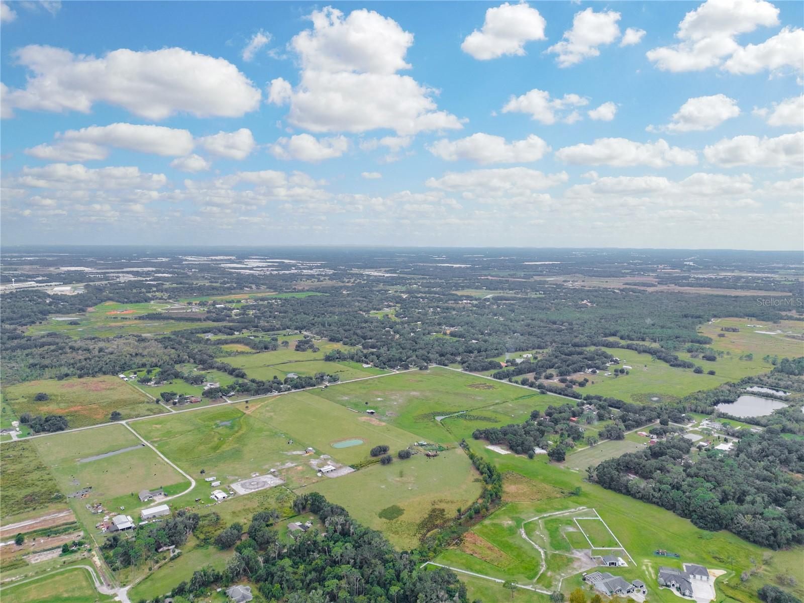 4025 W BELLA VISTA ST