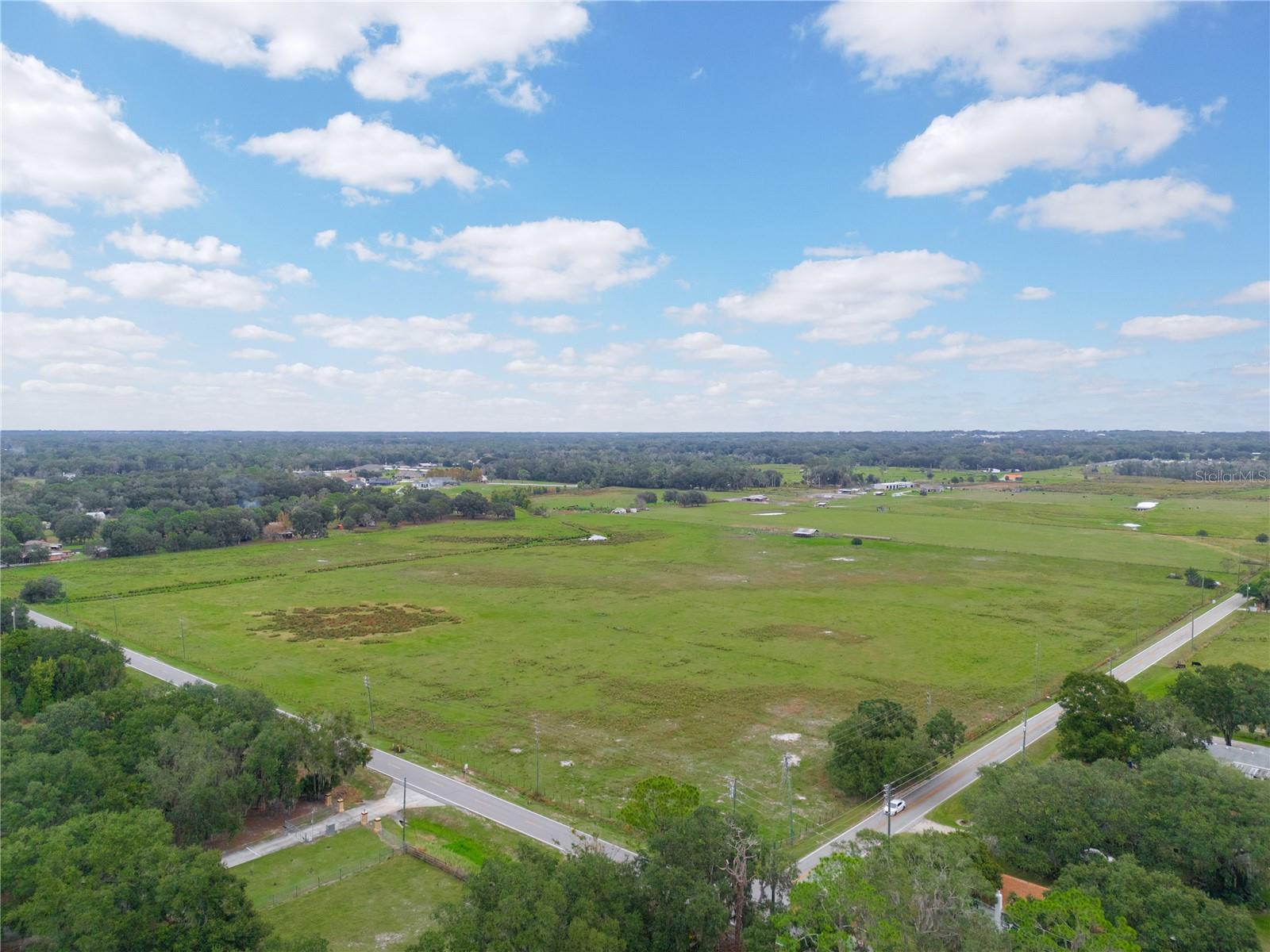 4025 W BELLA VISTA ST