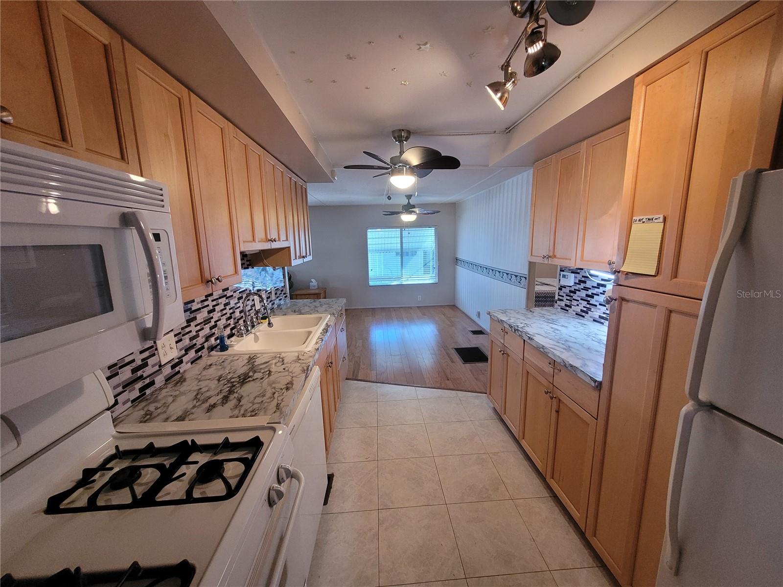 3039 SEGO LN