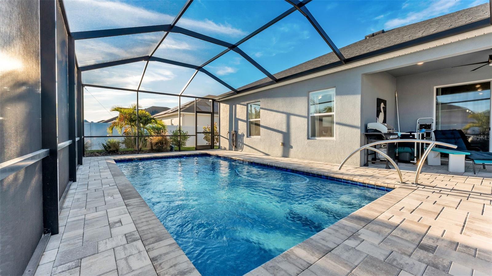 330 TRAVELERS CREEK DR