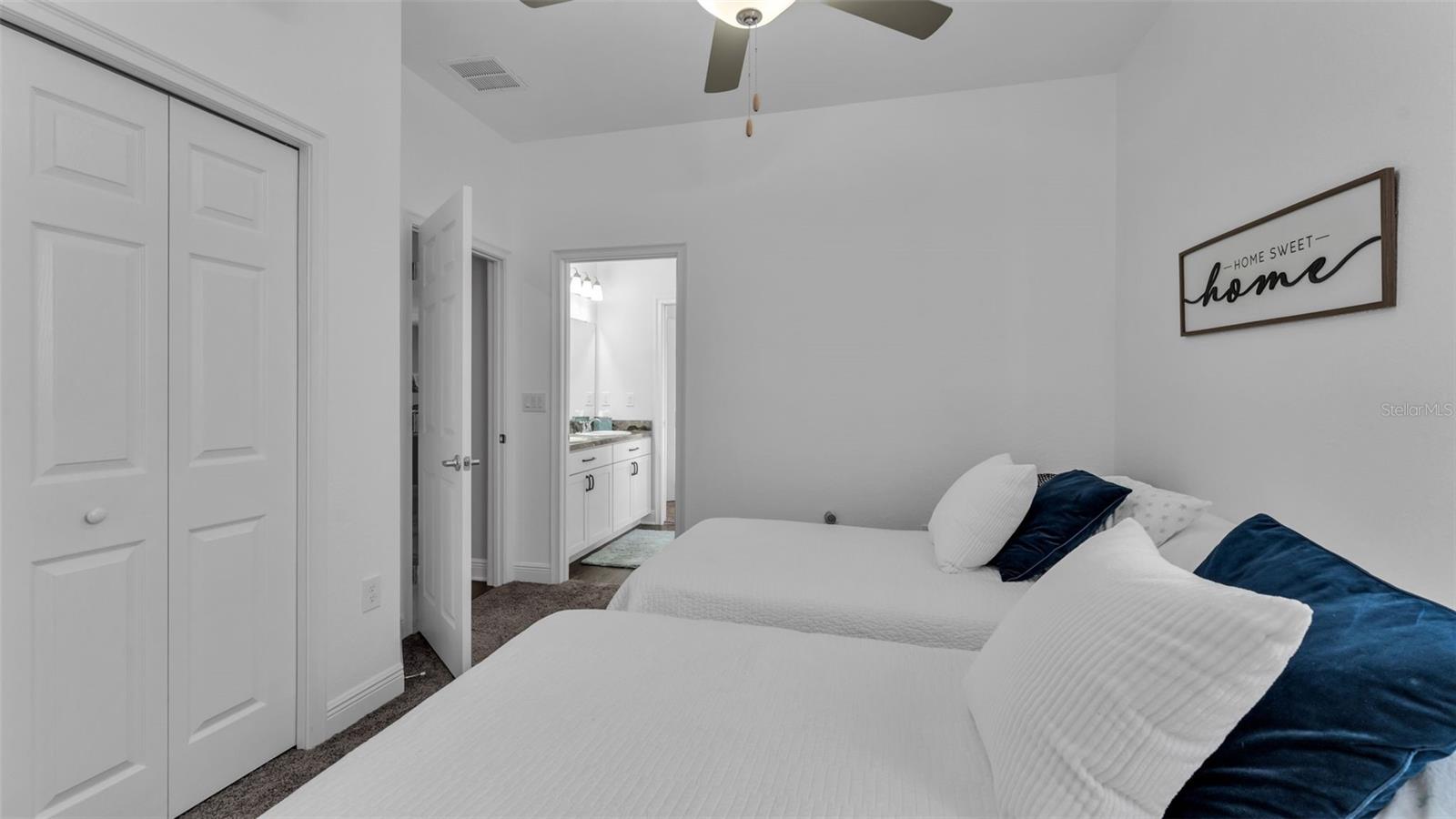 330 TRAVELERS CREEK DR