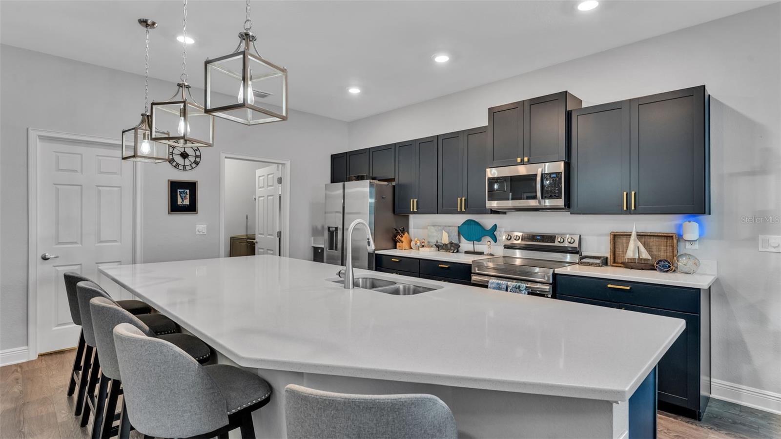 330 TRAVELERS CREEK DR