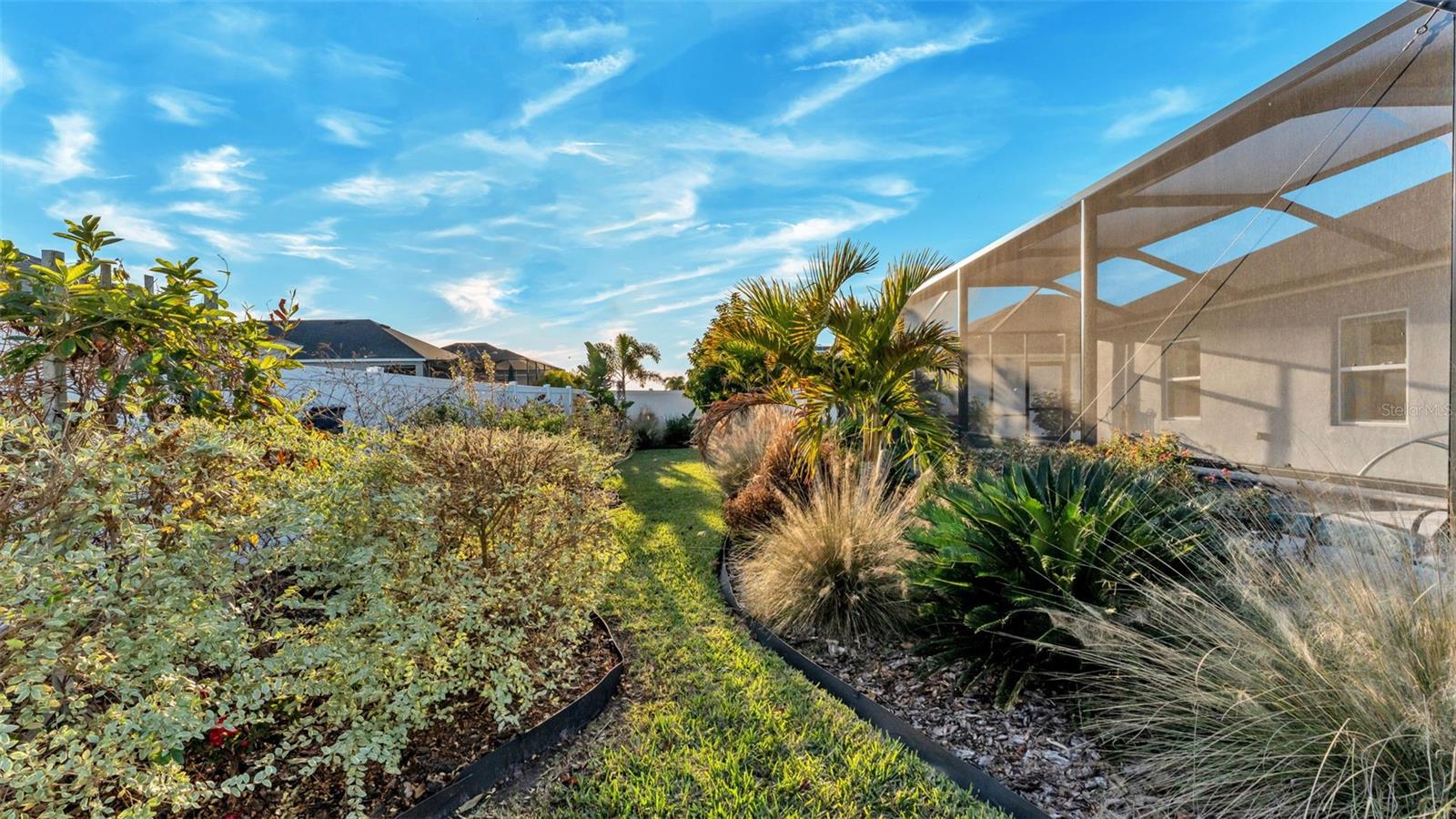 330 TRAVELERS CREEK DR