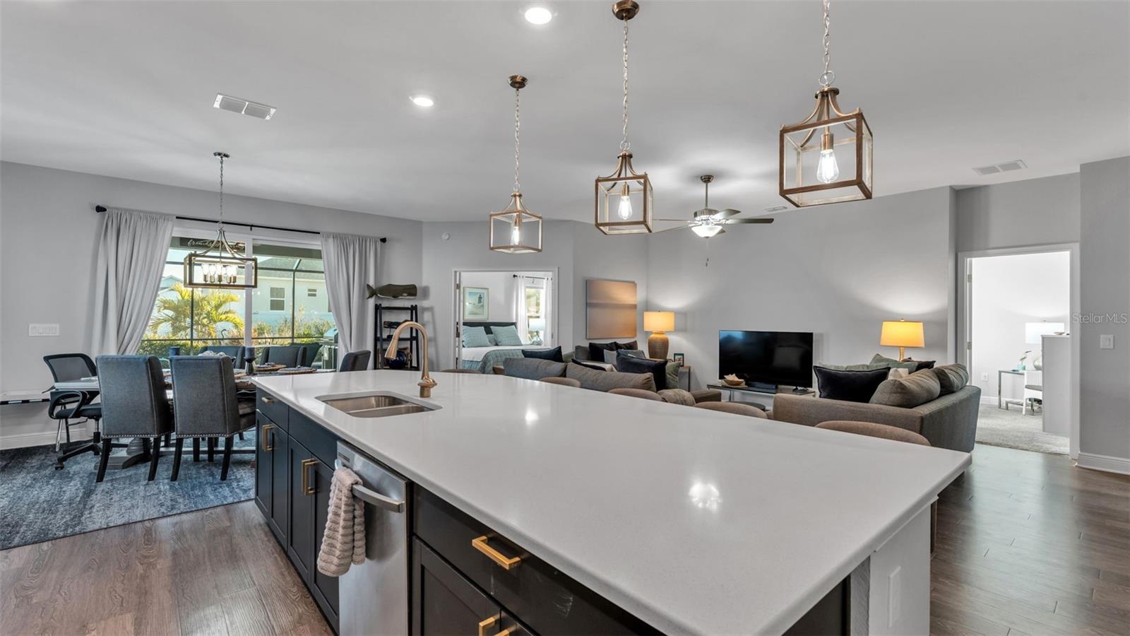 330 TRAVELERS CREEK DR