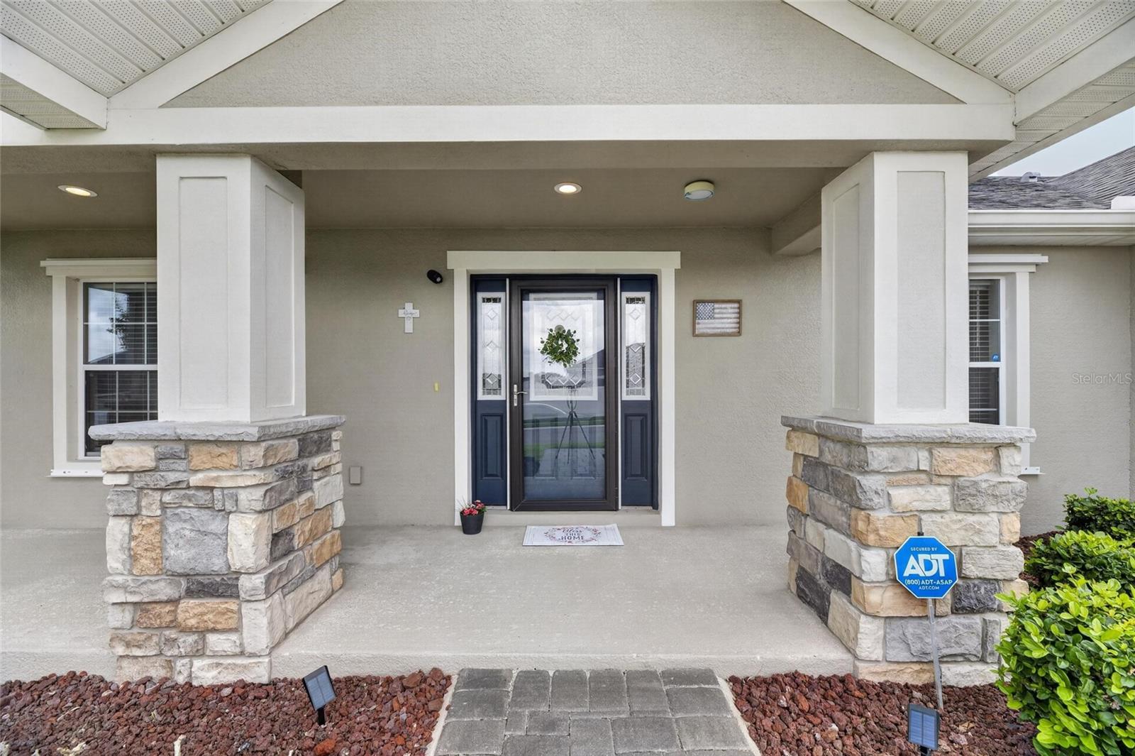 3039 PEARLY DR