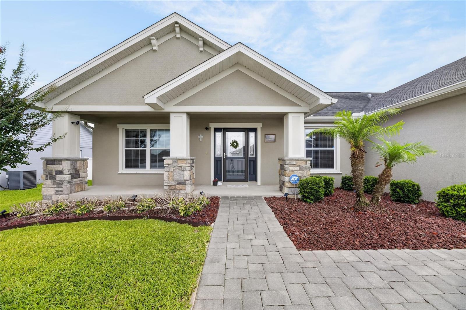 3039 PEARLY DR