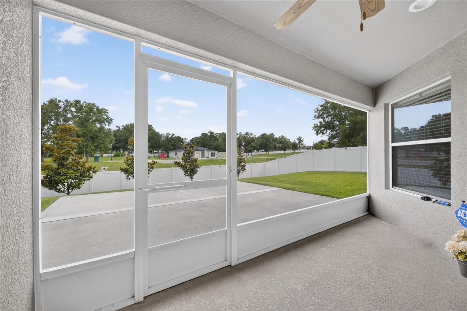 3039 PEARLY DR